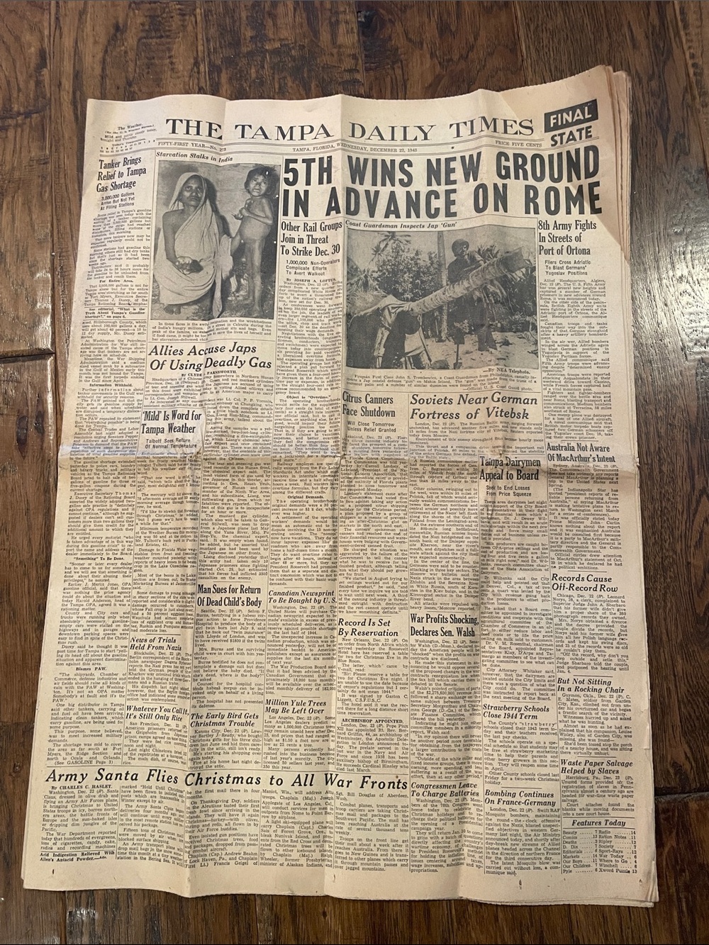 Vintage The Tampa Daily Times Newspaper Dec 22, 1943